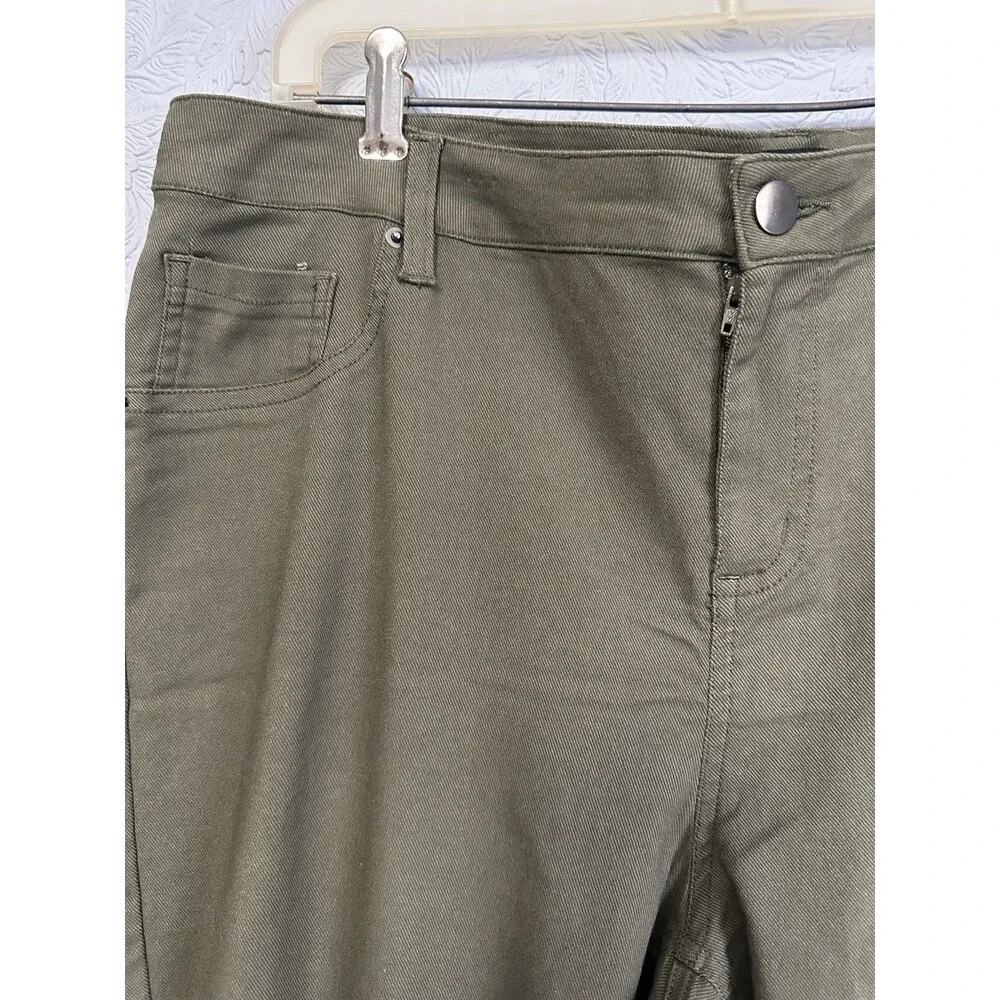 Body By Us Size 2X Skinny Ankle Pants L22 - Picture 2 of 6